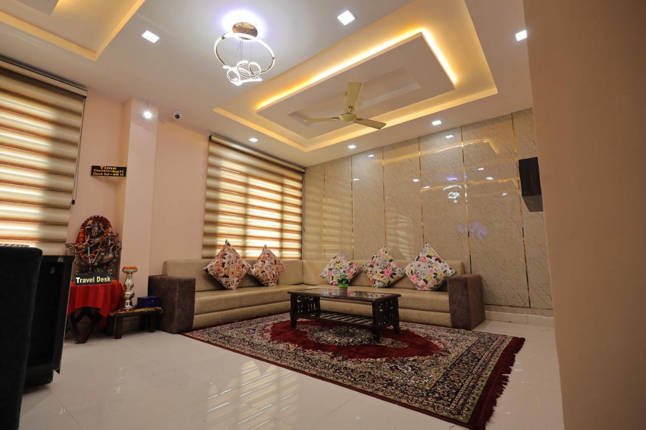 Shakti Villa Home Stay Agra  Eksteriør billede